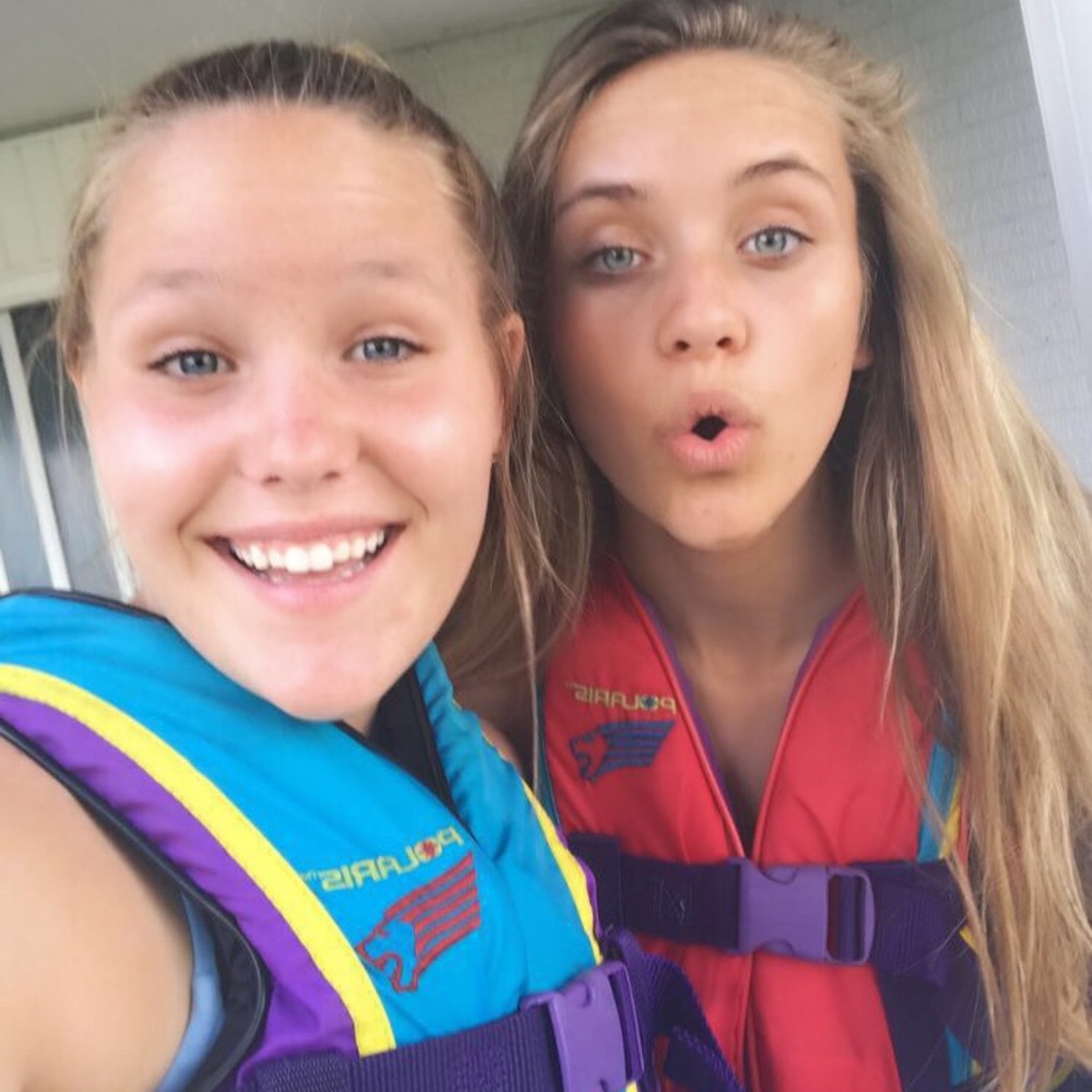 Meet your Posher, Mackenzie